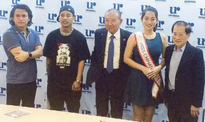  ??  ?? Sponge Cola frontman Yael Yuzon and rapper Shanti Dope (leftmost and second from left) are joined by James Dy and Ramon Chuaying (rightmost) of Filipino-Chinese Chamber of Commerce and Ms. Chinatown 2019 Nina Tey Lee in last Tuesday’s presscon at Universal Records office to promote the Chinese New Year 2020 street party happening at Plaza San Lorenzo Ruiz.