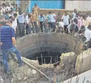  ?? RISHIKESH CHOUDHARY/HT ?? Two of the five victims were fire officials who jumped in to the well to rescue the other three who died in Kalyan.