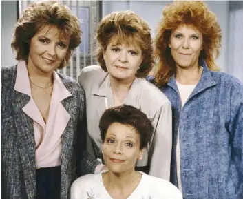  ?? PHOTO COURTOISIE ARTV ?? Louise Rémy, Luce Guilbeault, Michelle Rossignol et Andrée Boucher dans Des dames de coeur, une série très populaire diffusée au milieu des années 80.