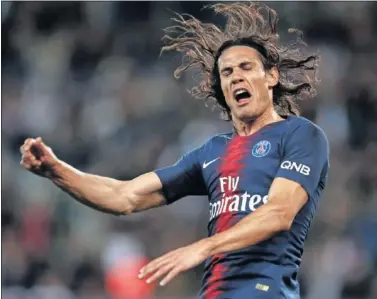  ??  ?? PROBLEMAS. Cavani en un momento del Rennes-PSG de Ligue 1 del pasado 29 de septiembre. Jugó 90’.