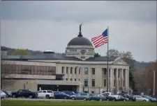  ?? CARLY STONE - MEDIANEWS GROUP ?? Madison County office building