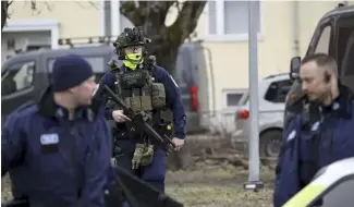  ?? ?? Tödliche Schüsse an einer Schule bei Helsinki in Finnland