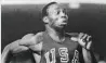  ??  ?? 1
Jim Hines 1968 Con un 9”95 ai Giochi di Mexico City 1968 l’americano fu il primo ad abbattere il muro più iconico del running