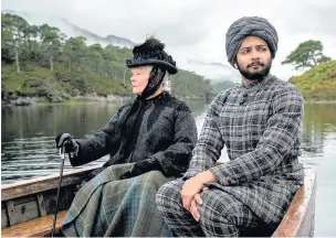  ??  ?? Judi Dench and Ali Fazal in Victoria and Abdul