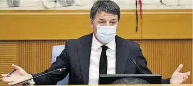  ??  ?? EFE / ETTORE FERRARY / POOL
El líder de Italia Viva Matteo Renzi, ayer, durante una conferenci­a de prensa en la Cámara de Diputados. ((