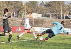  ?? RP-FOTO: STEPHAN KÖHLEN ?? Nick Hellenkamp traf zur Hildener 1:0-Führung.