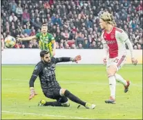  ?? FOTO: EFE ?? Kasper Dolberg (Ajax, 21 años) suma seis en la Eredivisie