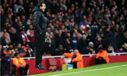  ??  ?? Unai Emery suggested Arsenal’s confidence on the pitch could be lifted by their fans. Photograph: Yui Mok/PA