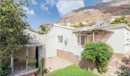  ??  ?? This three-bedroom house in Lakeside is for sale at R2.55 million.