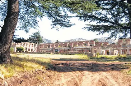 Los Secretos Escondidos Detras De Las Ruinas Del Club Hotel De La Ventana Pressreader