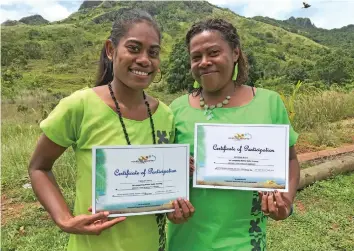  ?? Photo: Yogesh Chandra ?? Timaleti Yavu (left), with her aunt, Mereoni Mulo, with their graduating certificat­es at the Youth Training Centre at Naleba, Labasa, on November 2, 2018.