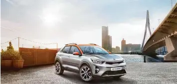  ??  ?? Urbaner Lifestyle nennt man das auf Neudeutsch: der Kia Stonic passt perfekt in die Stadt.