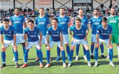  ?? XEREZDFC.COM ?? Formación que presentó el Xerez DFC en el Carlos Marchena de Las Cabezas.