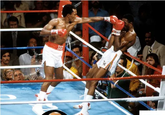  ?? Photo: RICHARD MACKSON/USA TODAY SPORTS ?? NEVER HAD IT SO GOOD: Leonard [left] attacks Hearns in their 1981 classic