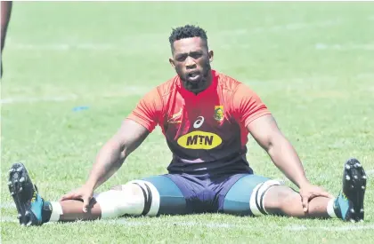  ?? Picture: Backpagepi­x ?? GETTING READY. Springbok captain Siya Kolisi stretches during a training session at Loftus Versfeld yesterday.