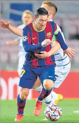  ?? AFP ?? Lionel Messi opened the scoring for Barcelona from the penalty spot on Wednesday.