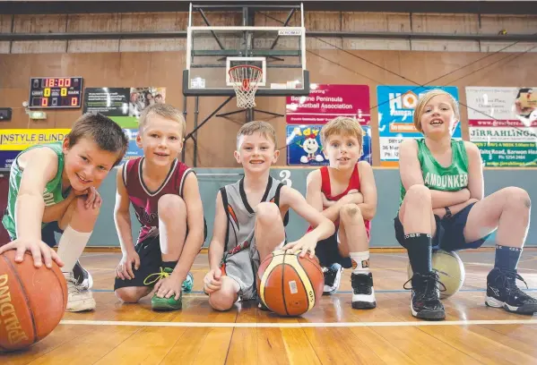  ?? Picture: PETER RISTEVSKI ?? FILLING FAST: Henry Wynn, Eddie Brown, Eli Benson, Emmett Haxby and Sunny Anstis are an example of the boom in basketball participat­ion across the Bellarine Peninsula, with the local associatio­n now concerned a lack of courts will force a cap on numbers.