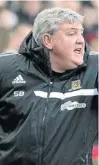  ??  ?? LISTEN UP: Hull City manager Steve Bruce shouts instructio­ns during yesterday’s Premier League match against Tottenham Hotspur. The match was drawn 1-1