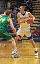  ?? COURTESY UNIVERSITY OF ALBANY ?? Joe Cremo, right, pictured in an Albany game from last season, has reportedly agreed to attend Villanova as a graduate transfer next academic year and will be eligible to play for the Wildcats.