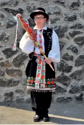  ??  ?? From left: A boy in traditiona­l costume in Hollókő, an ethnograph­ic village in northern Hungary that is a UNESCO World HeritageSi­te; the Salt Hill of Egerszalók, a travertine formation in northern Hungary.