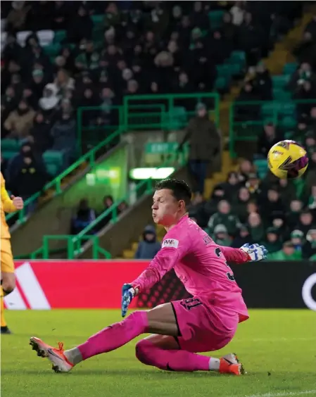  ?? ?? make it 2- 0 to Celtic before half time, but then Livi struck back out of the blue
