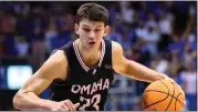  ?? ASSOCIATED PRESS BILE PHOTO ?? Omaha forward Frankie Fidler drives against Kansas during an NCAA college basketball game in Lawrence, Kan., on Nov. 7, 2022.