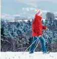  ?? Archivfoto: Weigel, dpa ?? Winterwand­erer treffen sich erstmals in Bayern.