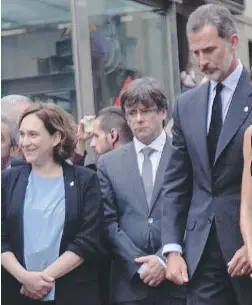 La sindaca di Barcellona ride, la sua portavoce fa anche di peggio ...