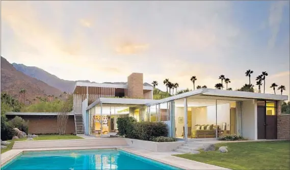  ?? Scott Mayoral mayoralpho­to.com ?? PALM SPRINGS MAY have the biggest concentrat­ion of midcentury-modern homes. This one was designed by Richard Neutra.