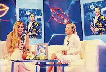  ?? ?? kMariela Viteri fue invitada al espacio De boca en boca, de TC Televisión, para unirse a la despedida de Miguel Cedeño.