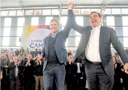  ?? Juntos por el cambio ?? Macri, junto al gobernador Valdés, el viernes en Corrientes