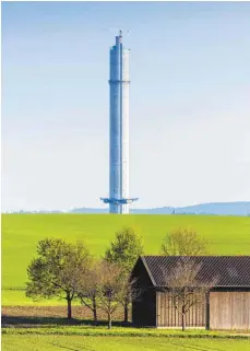  ?? FOTO: IMAGO ?? Weithin sichtbar ist der Thyssen-Turm, in dem künftig Aufzüge getestet werden sollen.