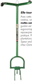  ??  ?? Avec cette griffe rotative, on casse les mottes sans effort. Le guidon est ergonomiqu­e et le repose-pied bien pratique. Préparez vos plantation­s ! 34,30 €, Spear and Jackson, chez Gamm Vert.