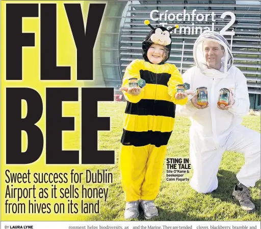 ??  ?? STING IN THE TALE Sile O’kane &amp; beekeeper Colm Fogarty