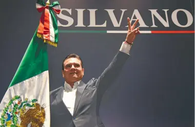  ?? CUARTOSCUR­O ?? El exgobernad­or
de Michoacán informó de su proyecto rumbo al 2024