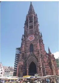  ?? FOTO: ERNST LEISTE ?? Das Freiburger Münster verdankt seine Existenz einem Silberberg­werk auf dem Schauinsla­nd.