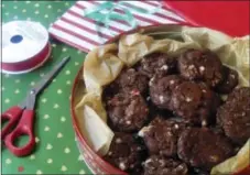  ?? SARA MOULTON VIA AP ?? This November 2017 photo shows chocolate peppermint cookies in New York. The main ingredient here is 1 1⁄2 pounds of chocolate, which guarantees an intensely chocolate-y flavor. The cookie’s base is made of a combinatio­n of unsweetene­d and bitterswee­t...