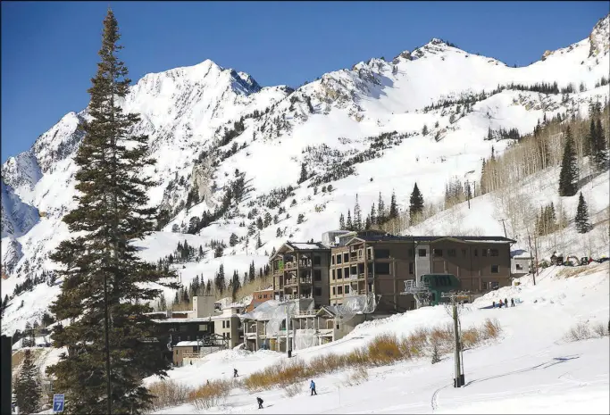  ?? PHOTOS BY KIM RAFF / THE NEW YORK TIMES ?? Fresh off a $50 million overhaul, the Snowpine Lodge in Alta, Utah, reopened this month as Little Cottonwood Canyon’s first true luxury ski hotel.