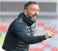  ??  ?? Derek Mcinnes keeps on top of his players