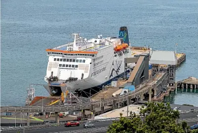  ?? BRUCE MACKAY/ STUFF ?? Multiple investigat­ions are under way into the Interislan­der ferry Kaitaki’s breakdown off Wellington last weekend.