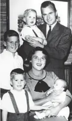  ?? Reuters ?? The Bush family portrait in 1956. George Bush, Neil, George W., Barbara, Jeb and Marvin.