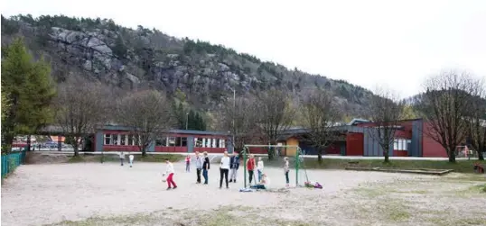  ?? ARKIVFOTO: ESPEN SAND ?? Rosseland skole vil bli lagt ned. Nå skal det bygges ny skole på Vollan.