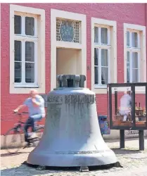  ?? FOTO: BERND F. MEIER ?? Die traditions­reiche Glockengie­ßerei Petit &amp; Gebr. Edelbrock ist seit 1690 im westfälisc­hen Gescher ansässig.