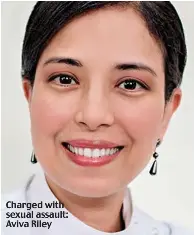 Chaperone for dentist who ‘groped her female colleague’ - PressReader