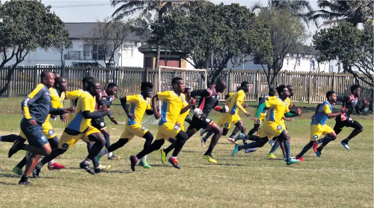  ??  ?? Sprint sessions were the order of the day as the Natal Rich Boyz sharpened up in preparatio­n for the NFD season opener on Sunday Dave Savides