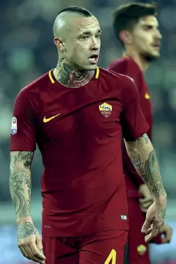  ??  ?? Il Ninja Radja Nainggolan, 30 anni: è alla Roma dal gennaio 2014