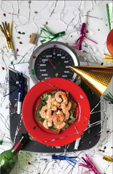  ?? LAURIE SKRIVAN, TNS ?? Marinated shrimp salad can be quick and easy to prepare.