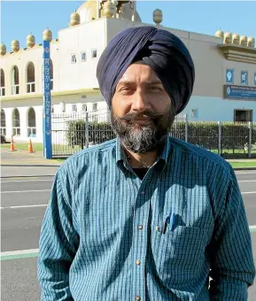  ?? CHRIS HARROWELL / STUFF ?? Former temple manager Rajvinder Singh, pictured outside the gurdwara in Manurewa.