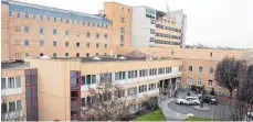  ?? ARCHIVFOTO: B. HEFELE-BEITLICH ?? Das Memminger Klinikum wird heuer voraussich­tlich ein Defizit in Höhe von 5,8 Millionen Euro einfahren.