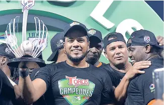  ?? CORTESÍA VÍCTOR CALVO ?? Jeimer Candelario fue selecciona­do el Jugador Más Valioso de la serie final. El tercera base pegó dos jonrones y jugó buena defensa.